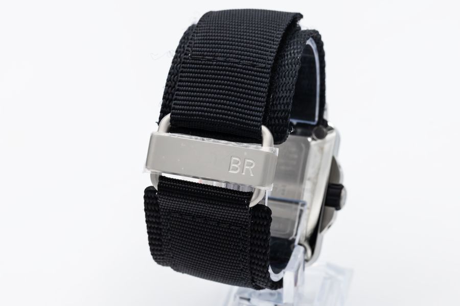 Bell and Ross BR03-92 BR0392-D-WH-ST/SRB